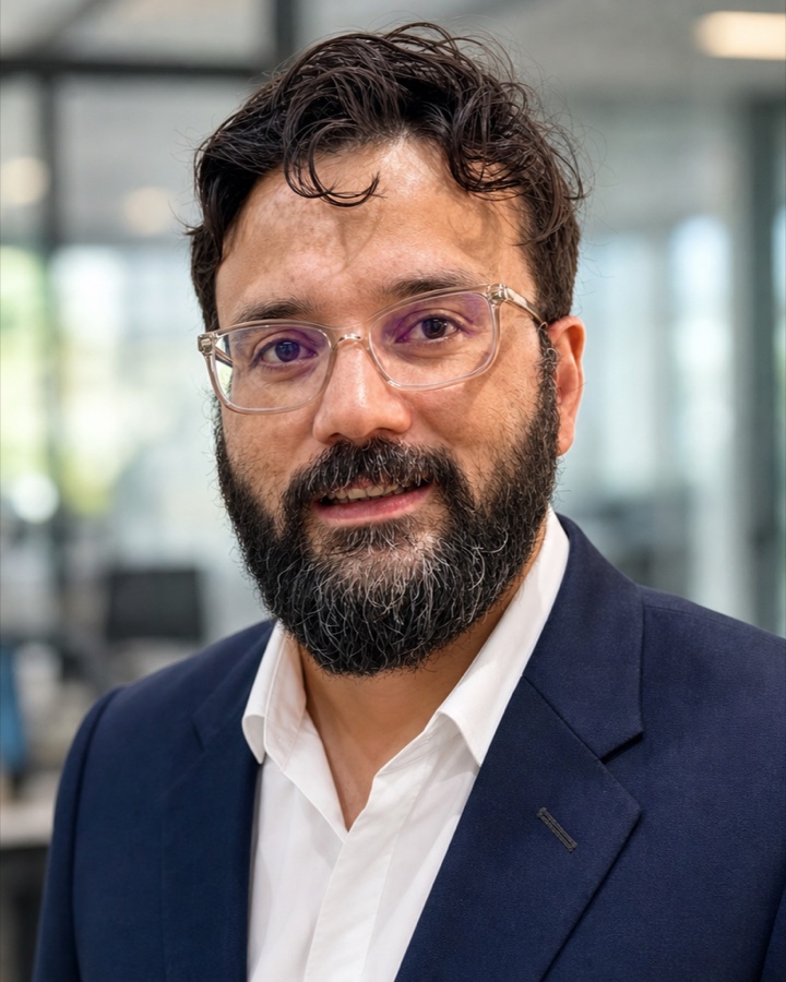 Charanjit Bakshi, Technical Programme Manager, headshot